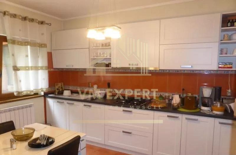 VILA 8 CAMERE, TEREN 511 MP, CENTRU CAMPULUNG - Poză 11