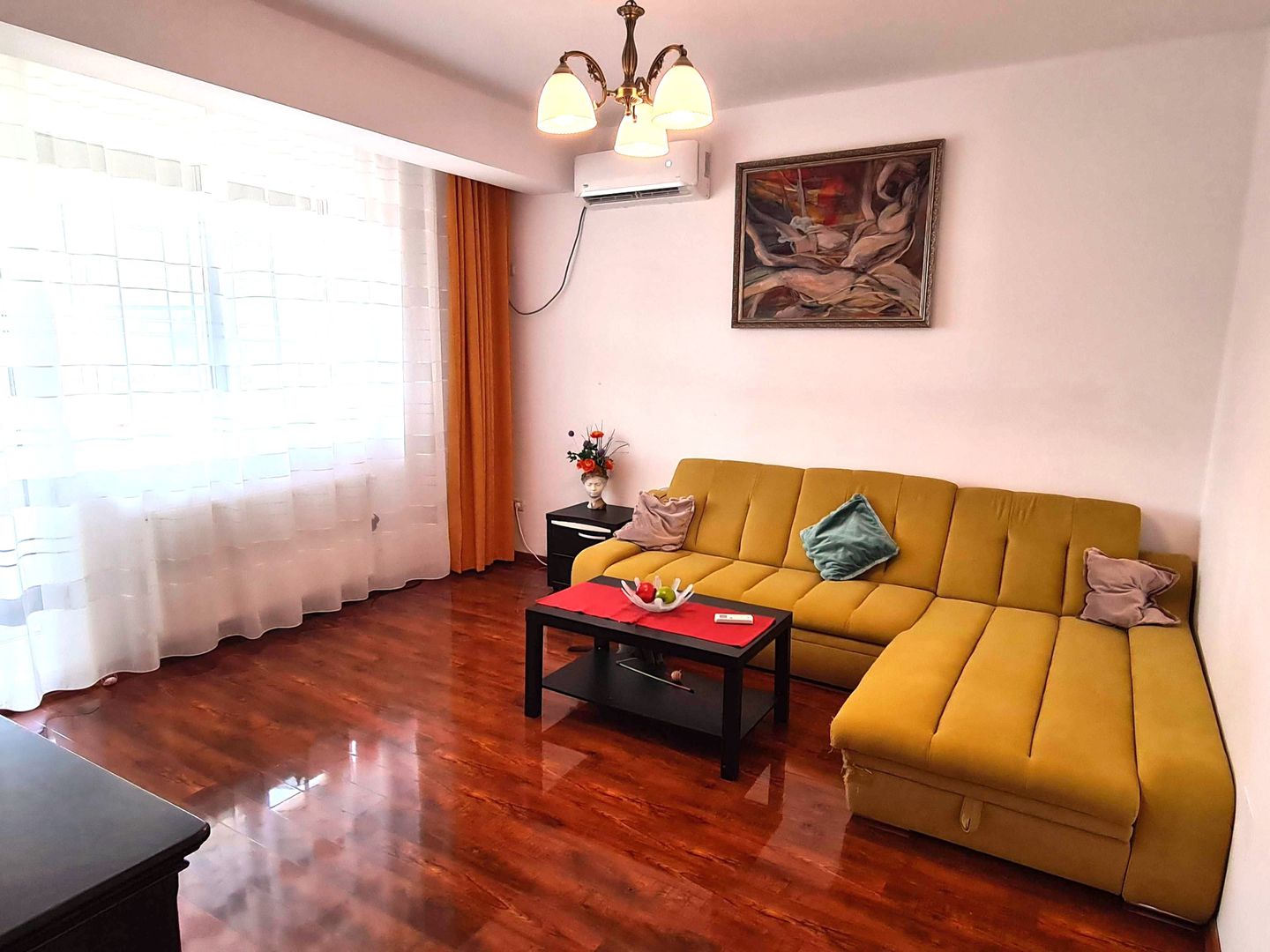 🏡 Închiriez Apartament cu 2 camere, 64 mp, centrală proprie, 1 Decembrie 1918 - Poză 2