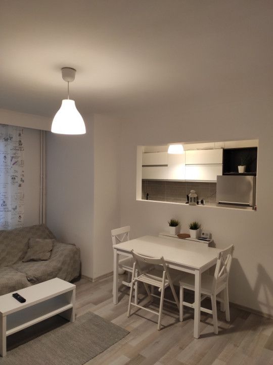 Inchiriere Apartement Modern 2 Camere Ultracentral - Poză 2