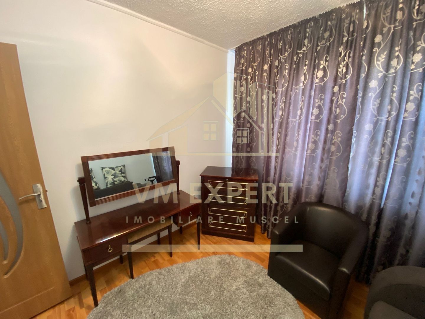 APARTAMENT 2 CAMERE ETAJ 3 VIȘOI CAMPULUNG - Poză 4