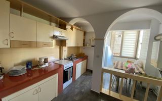 Apartament cu 2 camere de închiriat - Poză 3