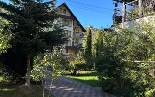 PENSIUNE DE VÂNZARE, TEREN 2.000 MP, 17 CAMERE, MOIECIU DE JOS - Poză 19