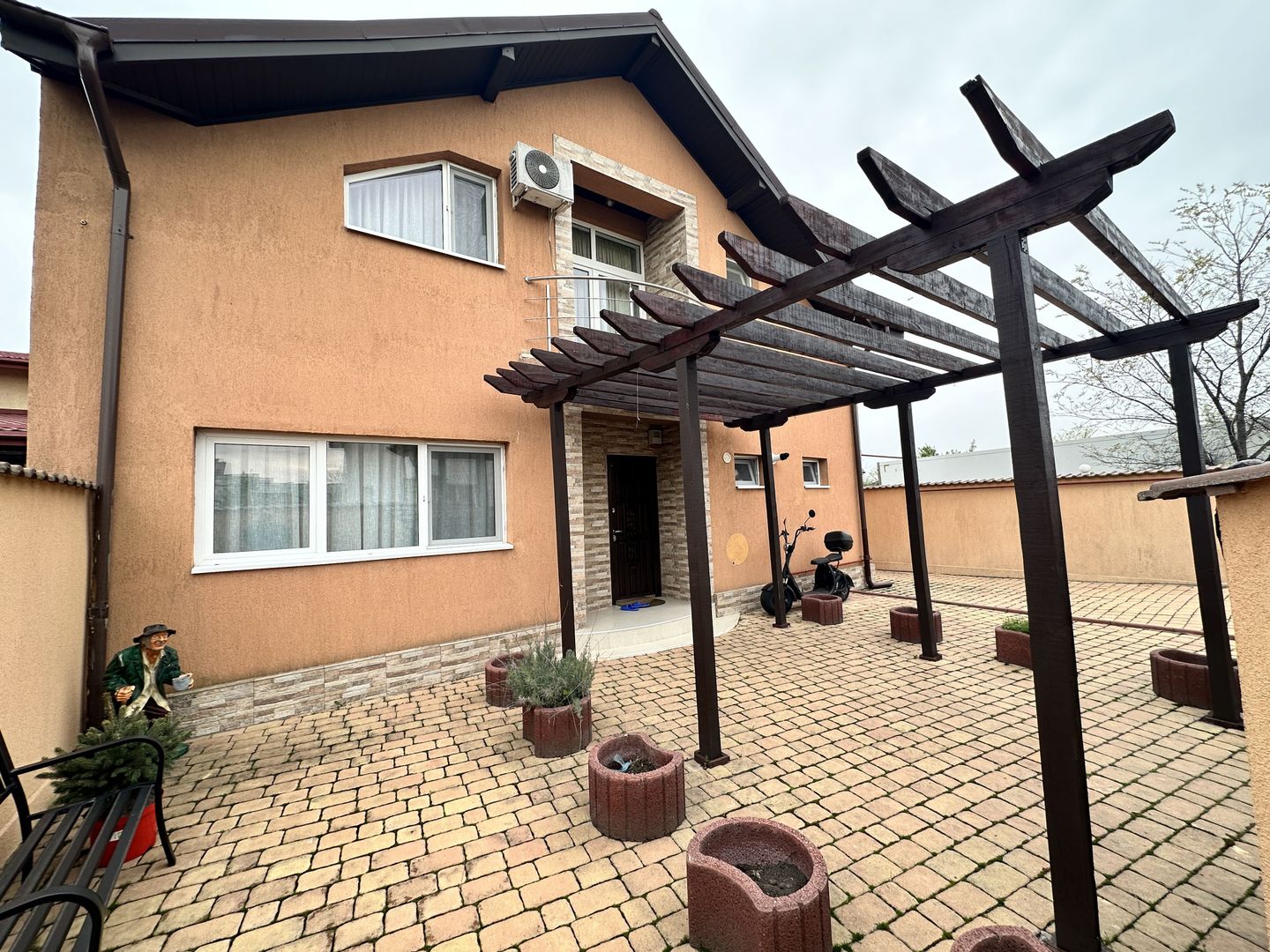 CASA SINGLE 4 CAMERE MARTISOR, TOATE UTILITATILE, CENTRALA,COMISION 0% - Poză 4