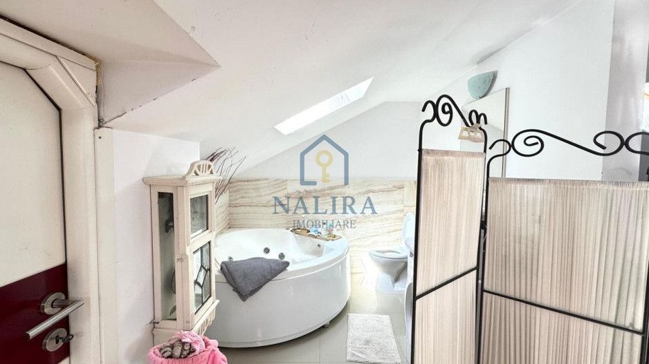 Apartament cu 3 camere de vanzare pe 2 nivele, spatios - Victoriei - Poză 13