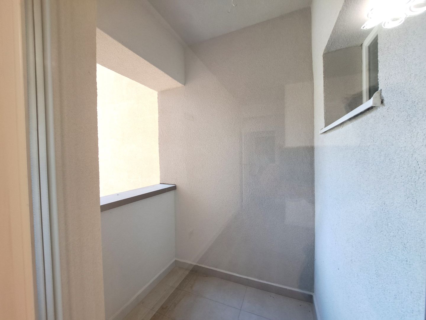 Apartament 3 camere Sibiu - bloc cu lift, parcare subterana - Poză 7