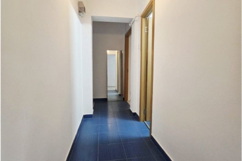 apartament 3 camere Mall Vitan renovat centrala proprie, metrou - Poză 8