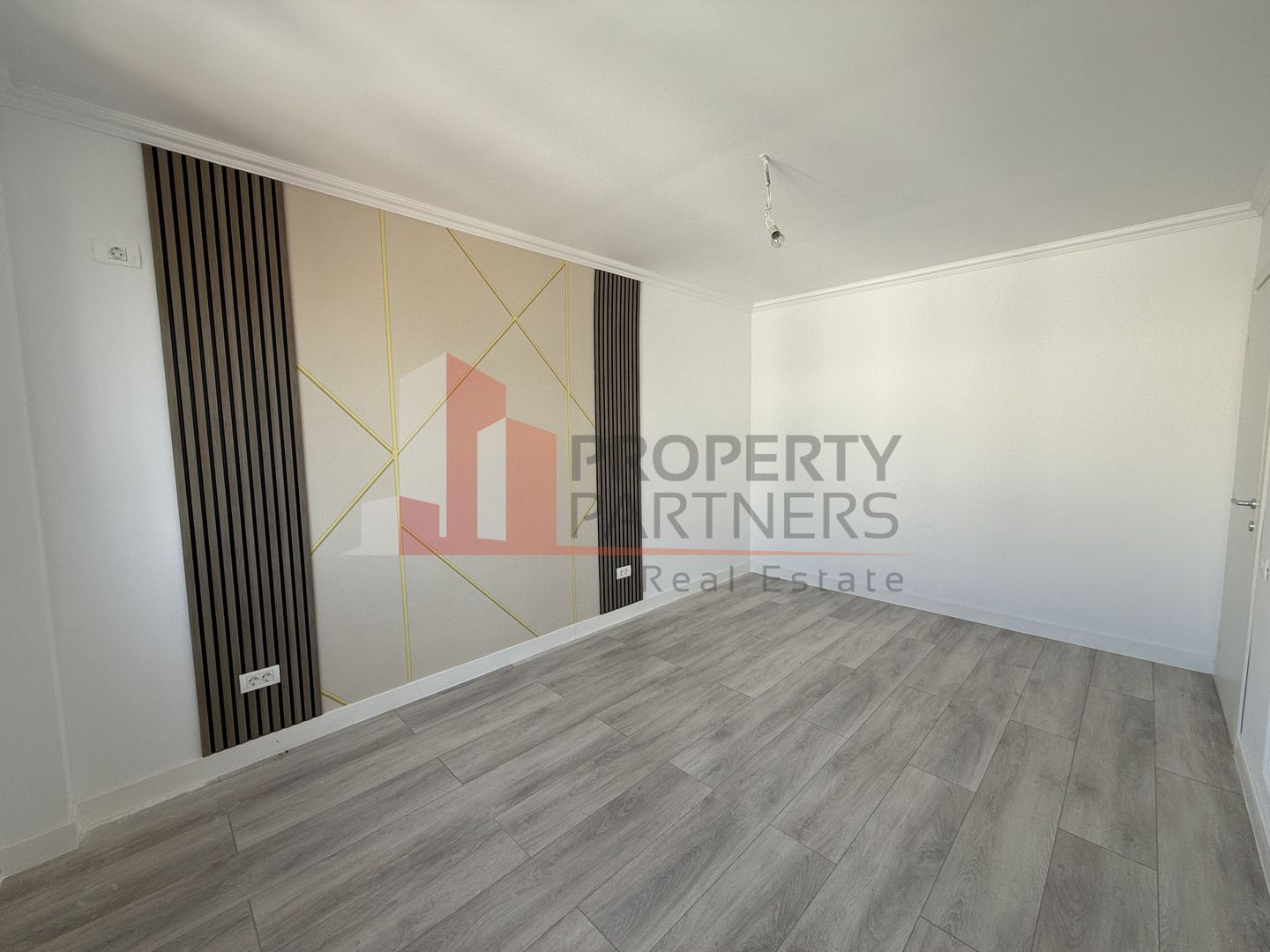 Apartament 3 camere - Matei Voievod 114. Comision 0 - Poză 7