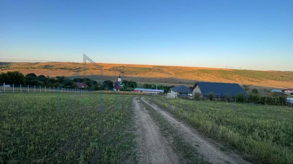 Teren intravilan 1.082 mp în Vânători, comuna Popricani, județul Iași – zonă rezidențială nouă, potențial de investiție - Poză 4