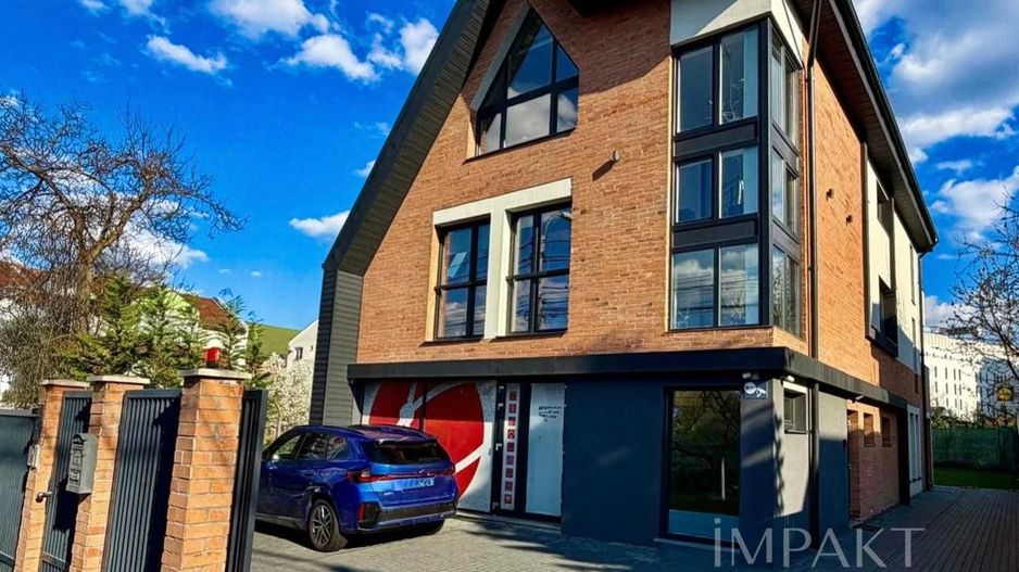 Spatiu birouri de inchiriat, premium, complet echipat - Poză 1