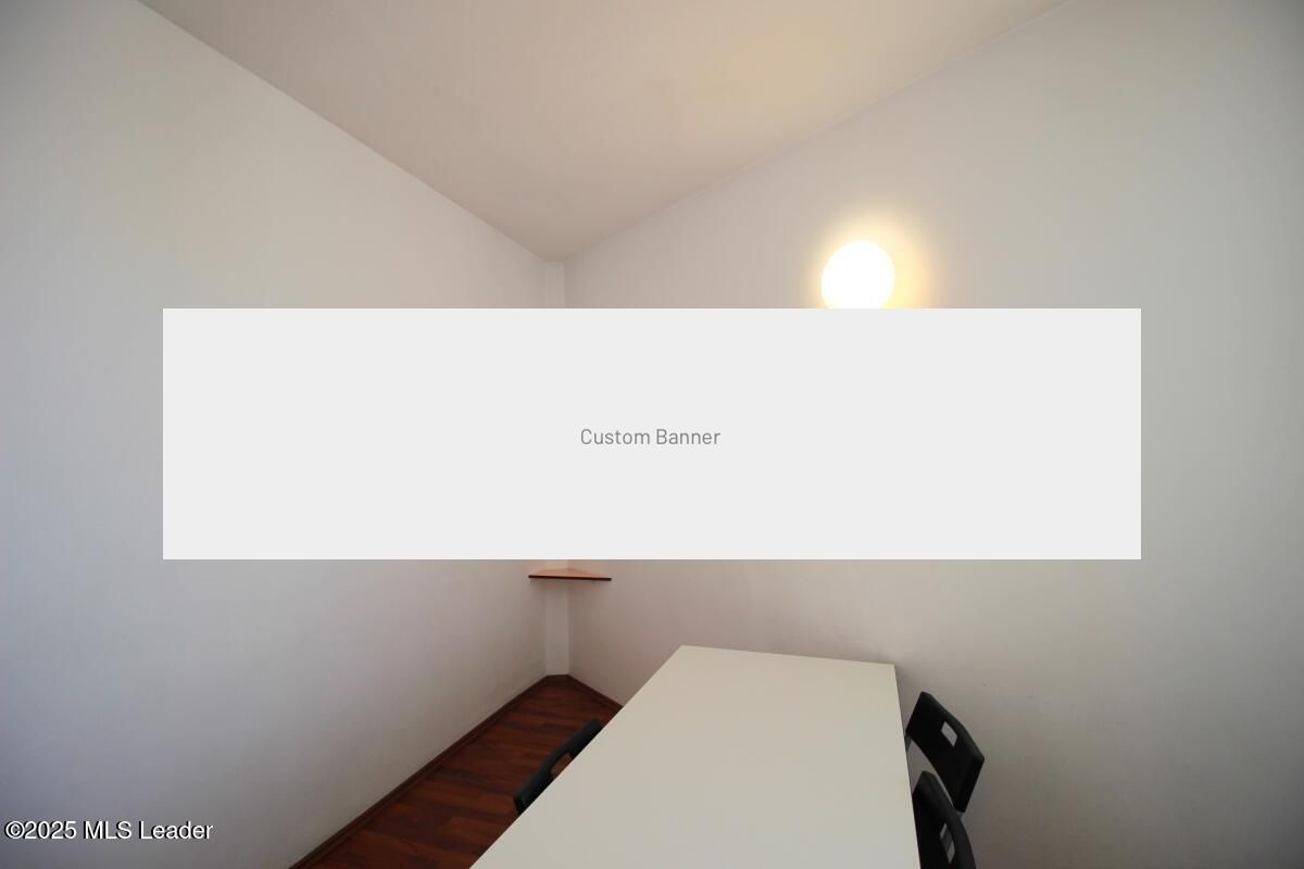 Salcamilor - Bd. Dacia, Vila renovata 223 mp utili, inchiriata! - Poză 48