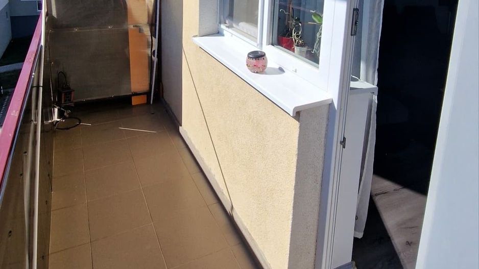 Apartament 3 camere , 2 băi 2 balcoane, Etaj 2, Cartier Turnisor - Poză 11
