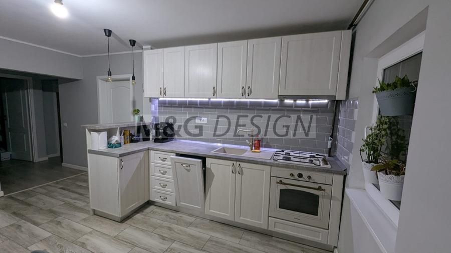 3 camere decomandat etaj 1 zona Dambovita - Poză 4