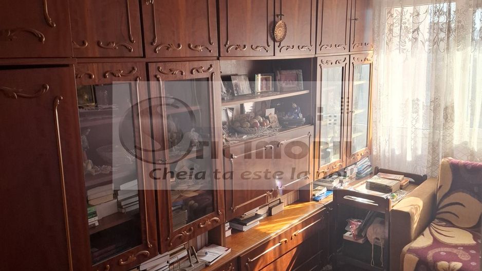 Apartament de vanzare 3 camere lângă Palas - Poză 4