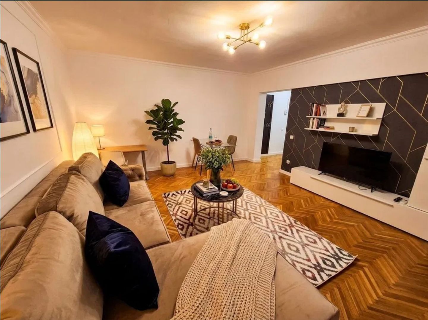 AP. 2 CAMERE EROILOR - 63 MP, BUCATARIE INCHISA, MOBILAT/UTILAT MODERN - Poză 2