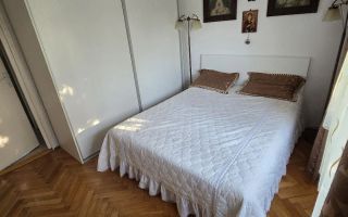 BRASADAS vinde ap 3 cam etaj 4/4 zona Closca. - Poză 3