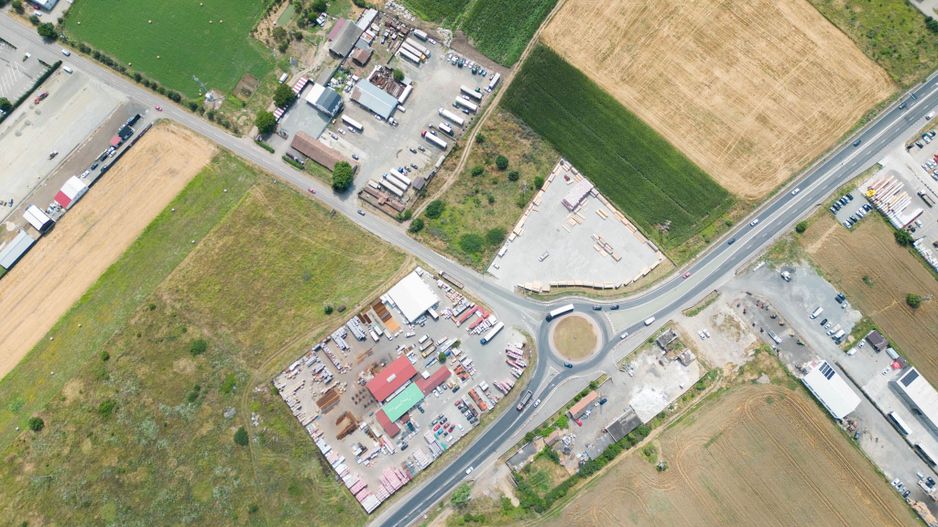 Teren extravilan 12.000 mp DN79 Arad-Oradea - Poză 7