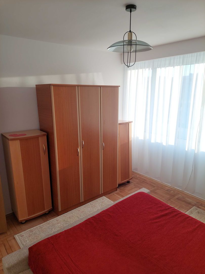 Închiriez apartament 2 camere, Piața Muncii, renovat - Poză 5