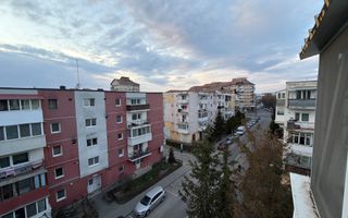 Garsonieră decomandată zona lenin 30 MP str sporturilor - Poză 10