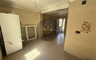 Casa de vanzare, Medias - Poză 6