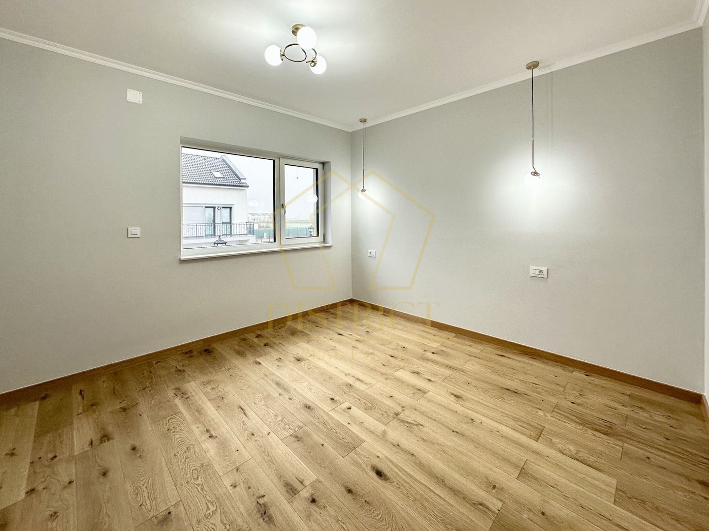 Case insiruite cu 4 si 5 camere | Sacalaz - Poză 11