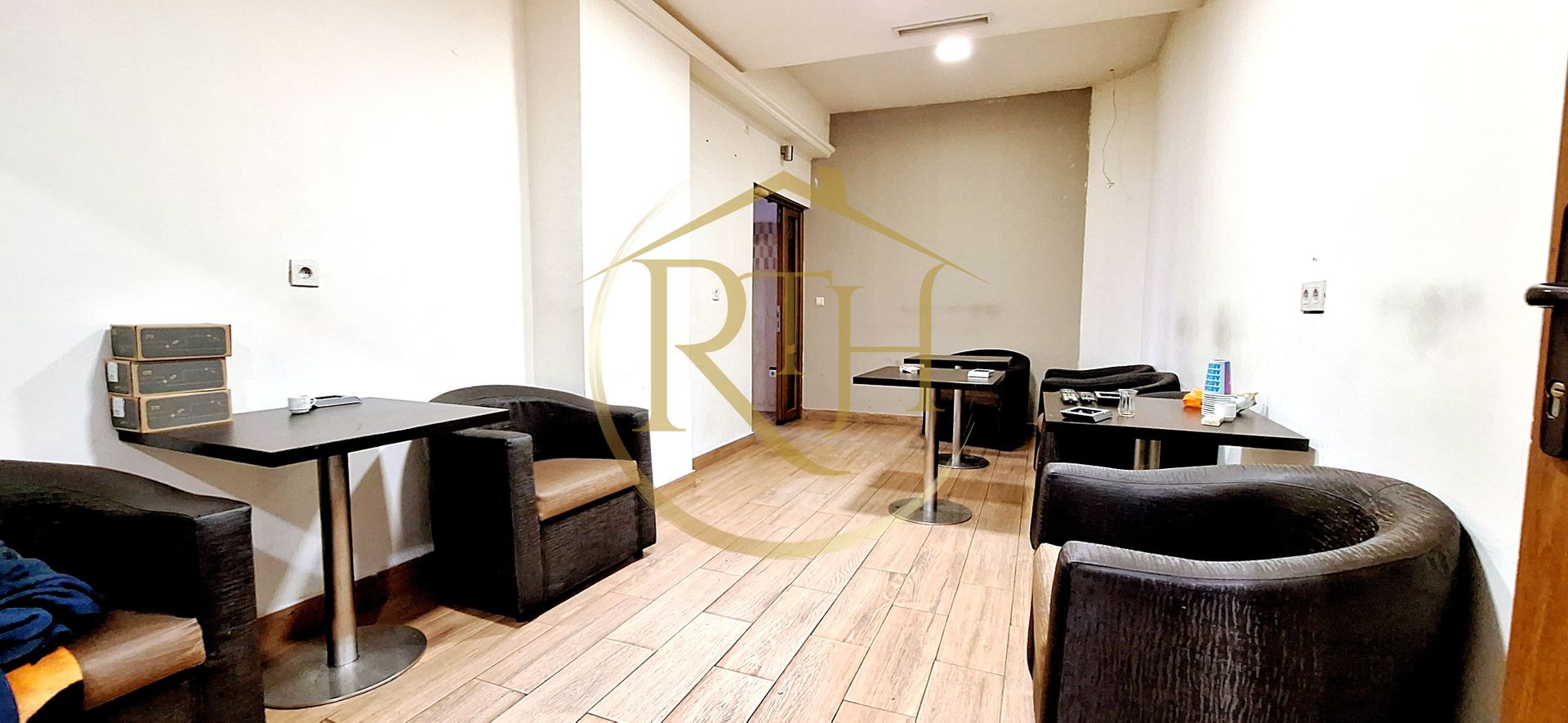 Se ofera spre inchiriere fosta Terasa Tabaco din Complexul Studentesc - Poză 9