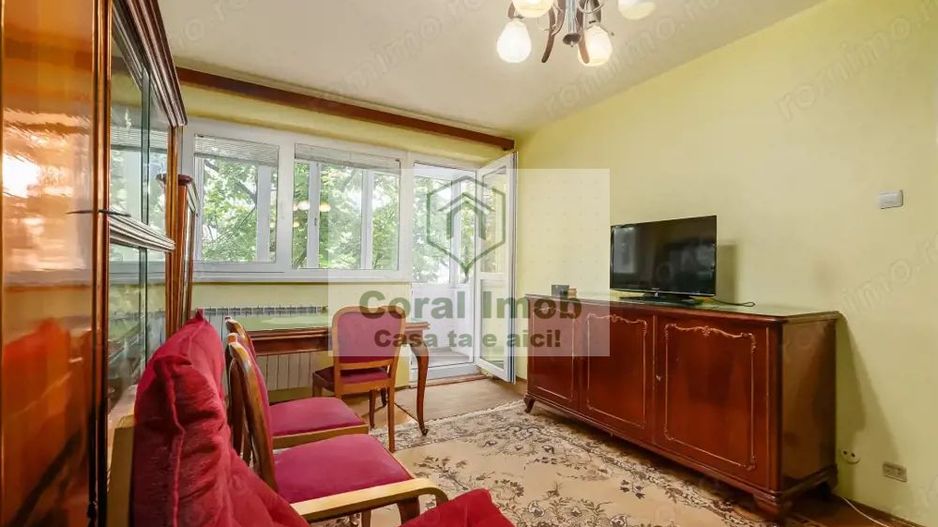 Sos Mihai Bravu - colegiul Iulia Hasdeu - 2 cam semidec - vedere spate - Poză 1