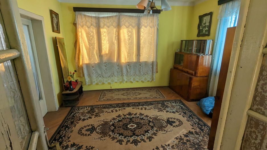 Casă bătrânească 140mp, teren 19 ari, Sâncrai str principală - Poză 2