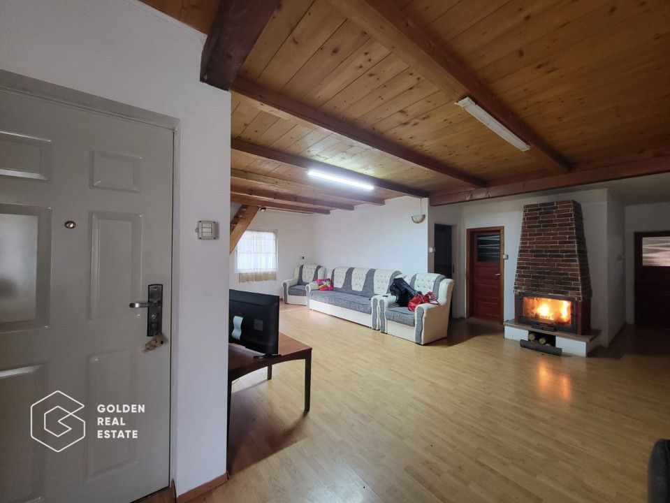 Casa de vacanta, teren 2500 mp, sat. Casoaia - Poză 17