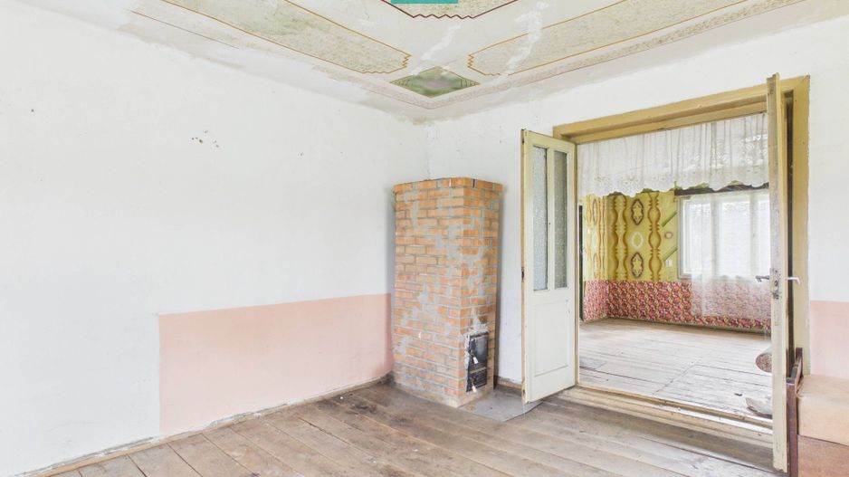 Casă cu teren de 17.681 mp, în loc. Hălmăgel, Arad - Poză 3