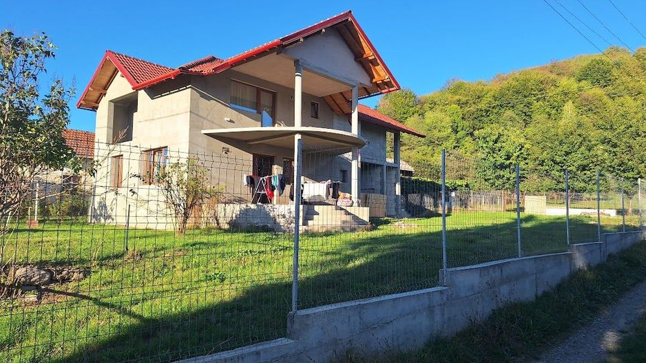Casa de Vanzare Corbeni- Oestii- Arges - Poză 3