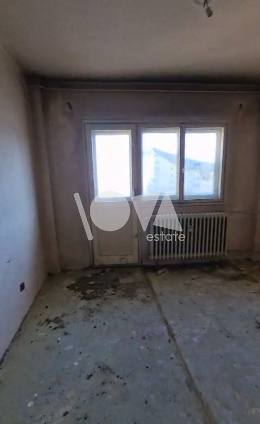 De vânzare: ap. 4 camere decomandat - necesită renovare - Tineretului - Poză 3