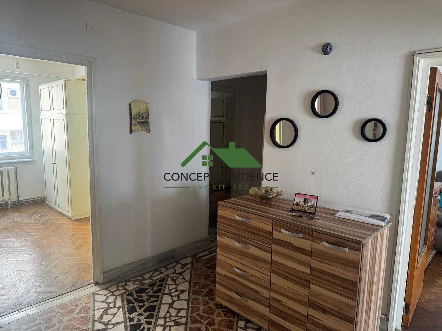 4 camere+ Garaj– Bd. Unirii | 80 mp | Etaj 3 | 2 băi | 2 balcoane - Poză 5