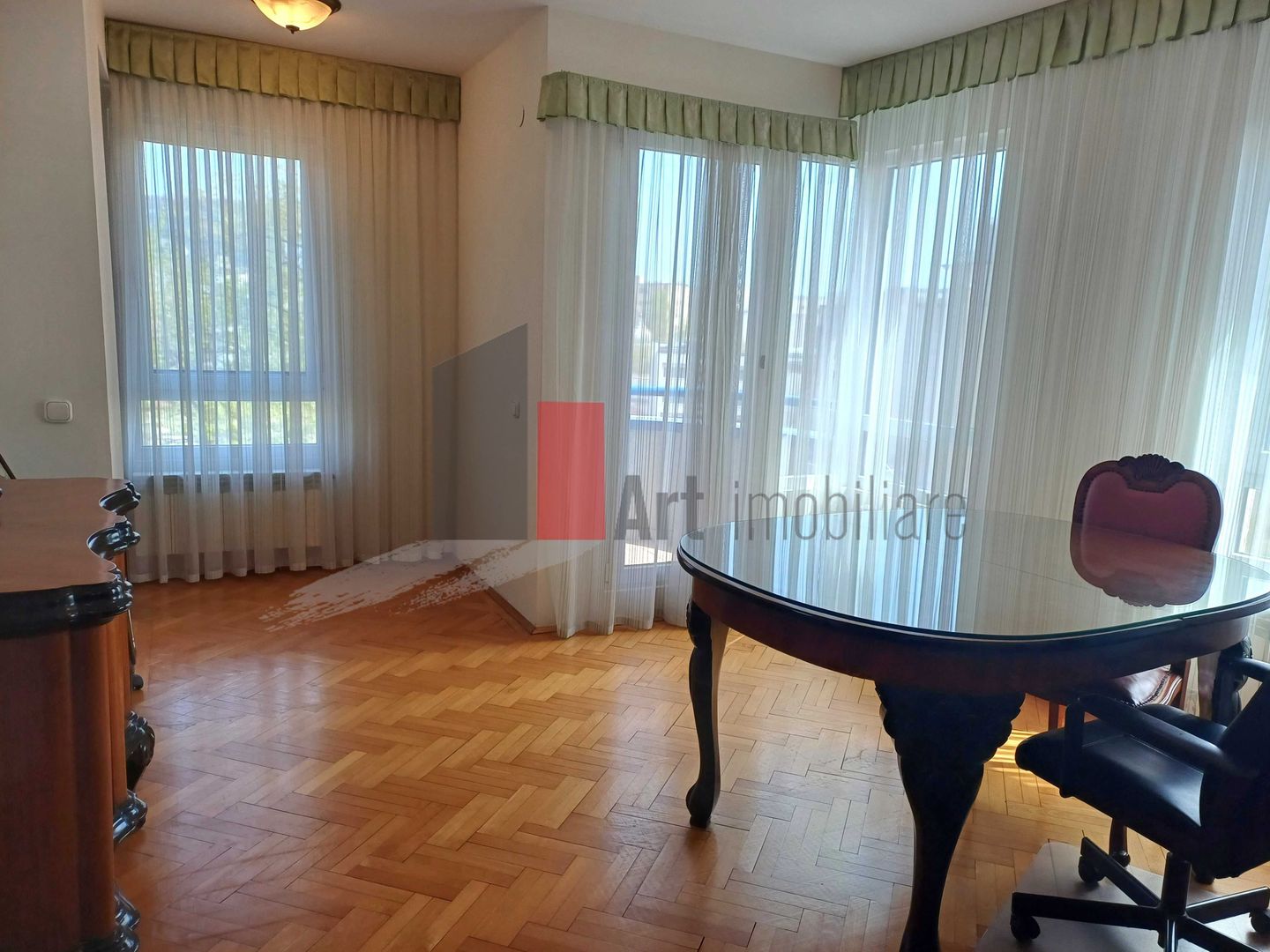 Universitate, apartament in bloc construit 2000, locuit/birou - Poză 8