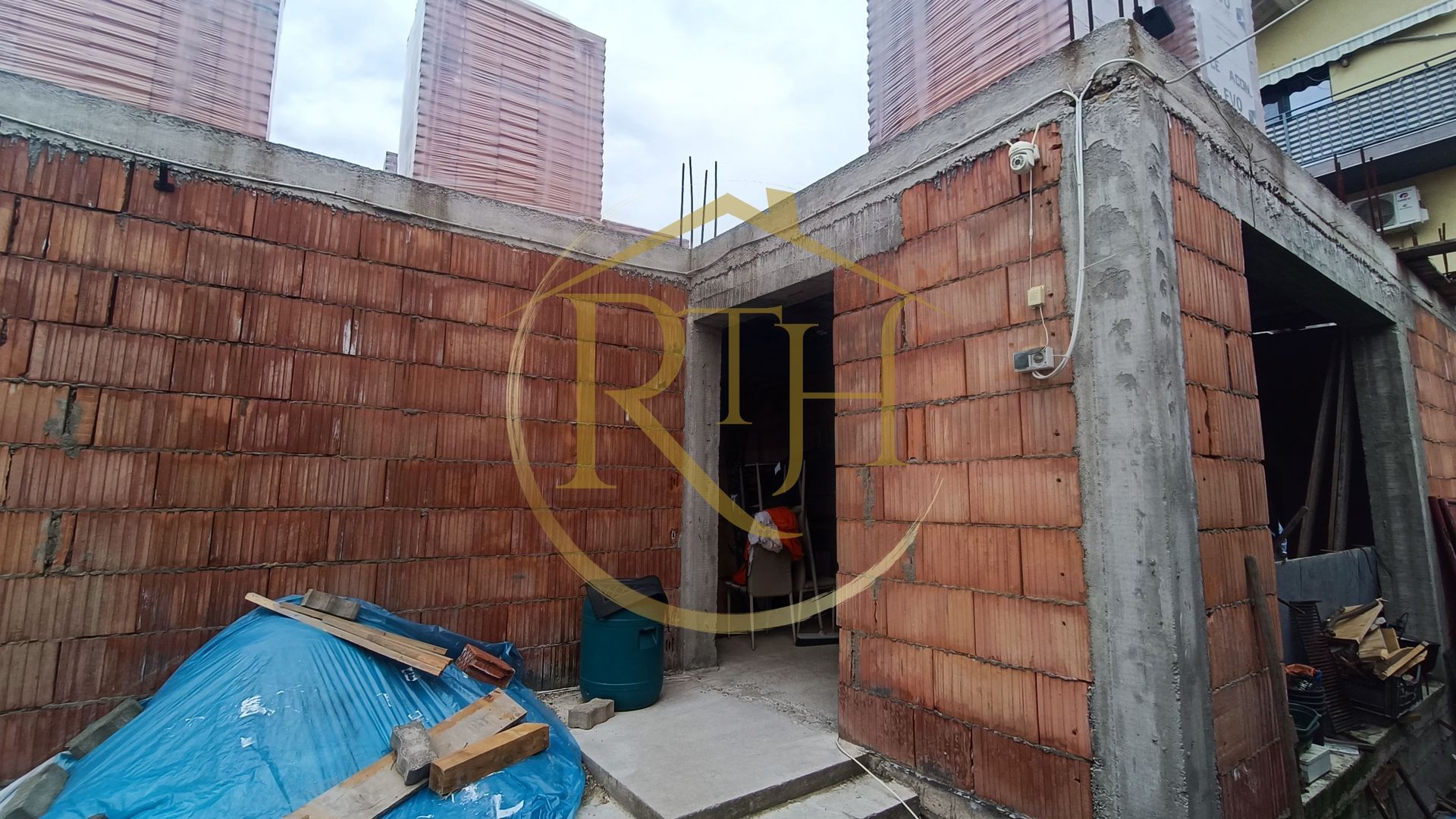 De vânzare:Casă locuită+casă în construcție, teren 319 mp,comision 0 - Poză 13