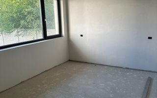 Vând apartament cu două camere - Poză 2