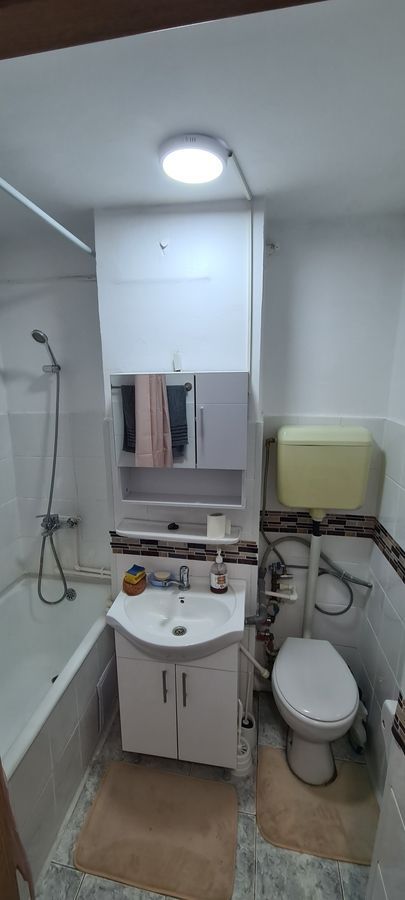 Apartament 2 camere decomandat, renovat, mobilat si utilat ,Lujerului - Poză 9