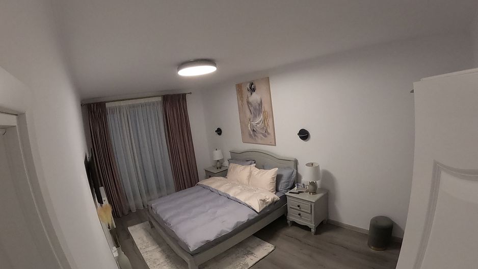 De închiriat – Apartament 2 camere cu vedere frontală la lac & loc de parcare - Poză 4