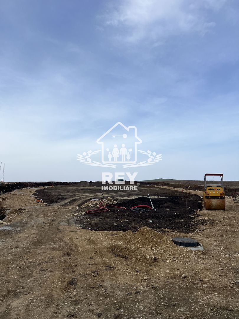 Teren cu PUZ, utilități și autorizație de construire/casă unifamilială - Poză 9