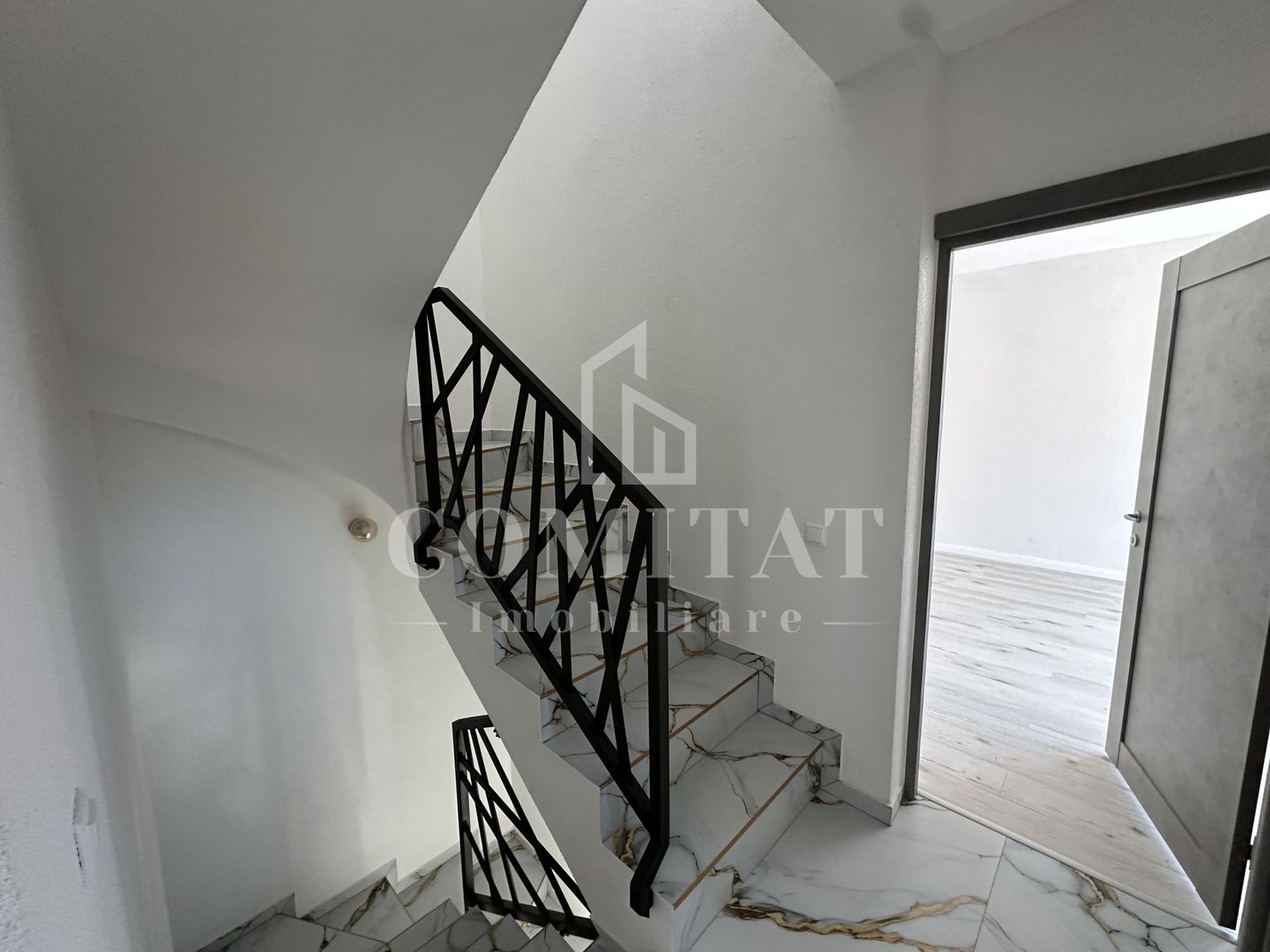 Spațiu de birouri | 115 mp | Zona Sălii Polivalente | Plopilor - Poză 9