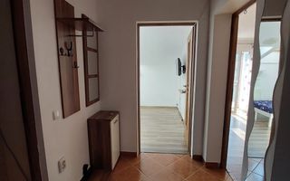 Apartament decomandat cu 2 camere, balcon și parcare, în zona Florilor - Poză 7