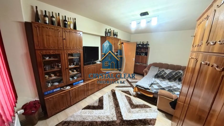 Apartament 3 camere - cartierul Tudor Vladimirescu, Calea Sighișoarei - Poză 4
