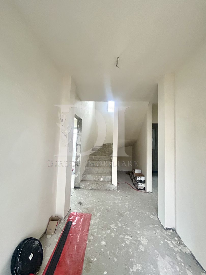 Casă individuală de vânzare în Chinteni - Poză 15