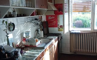 BRASADAS vinde ap 3 cam în casă - zona Botizului. - Poză 8