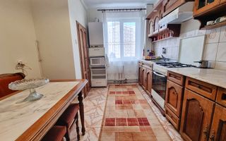 Apartament 3 camere, 78 mp utili, etaj 2, Cetate - Poză 4