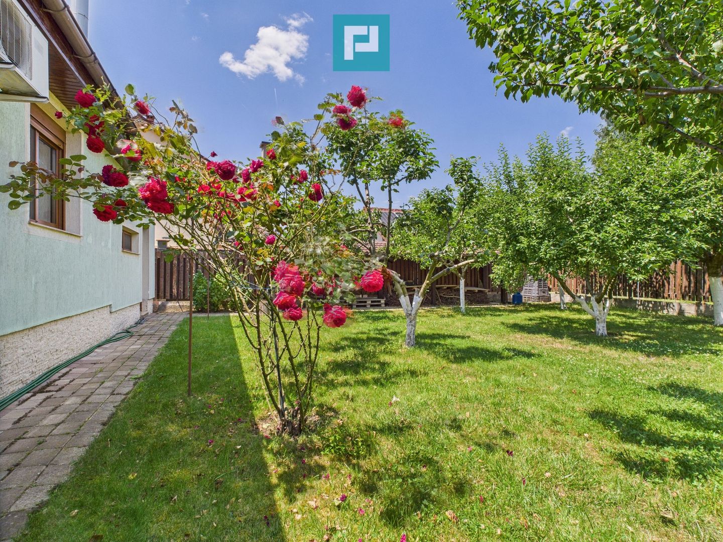 Casă cochetă în Sânleani - Cartierul Florilor - Poză 42