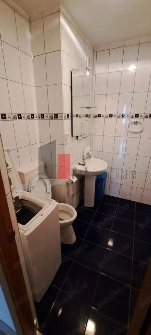 APARTAMENT DE 3 CAMERE  SEBASTIAN - Poză 4