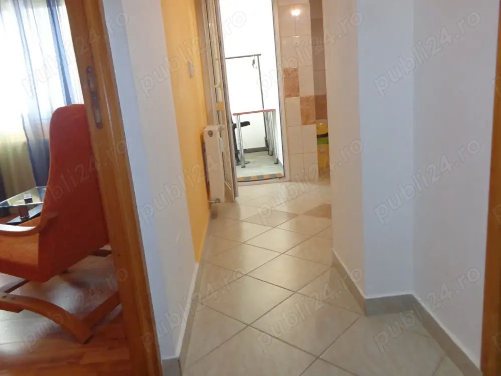 GARSONIERA  LUMINOASA ZONA DOROBANTI - Poză 6