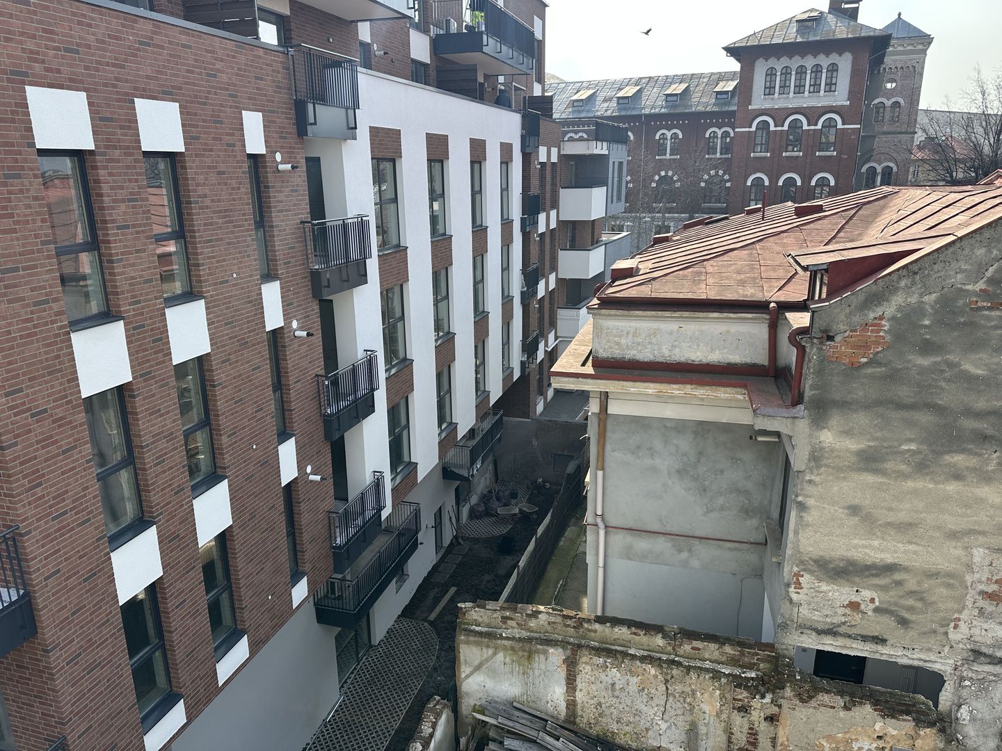 FERDINAND - Lirei | Teren 412 mp| Cladire 750 mp | structura noua - Poză 26