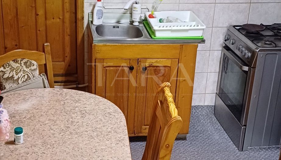 Casă cu teren generos în zona Bulgaria - Poză 2