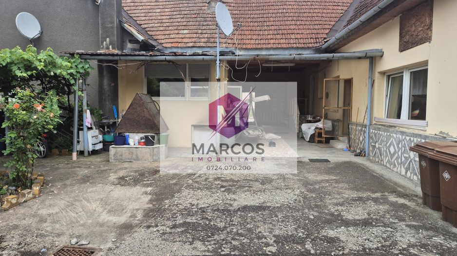 Vand casa 4 camere Moniom - Poză 10